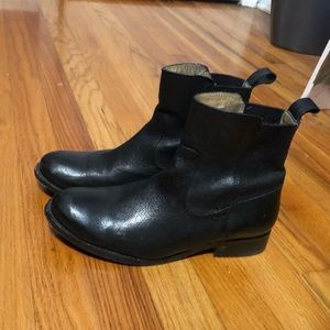 FRYE black leather ankle booties